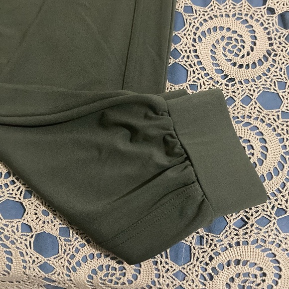Lisa Rinna Collection Pant Bundle - Picture 3 of 15